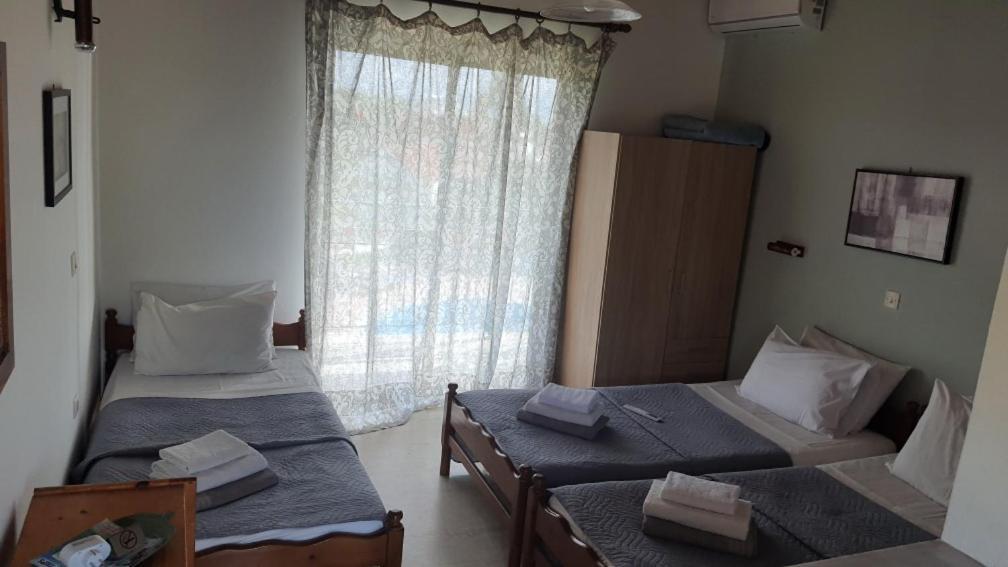Palmyra Studios Kavos Bagian luar foto