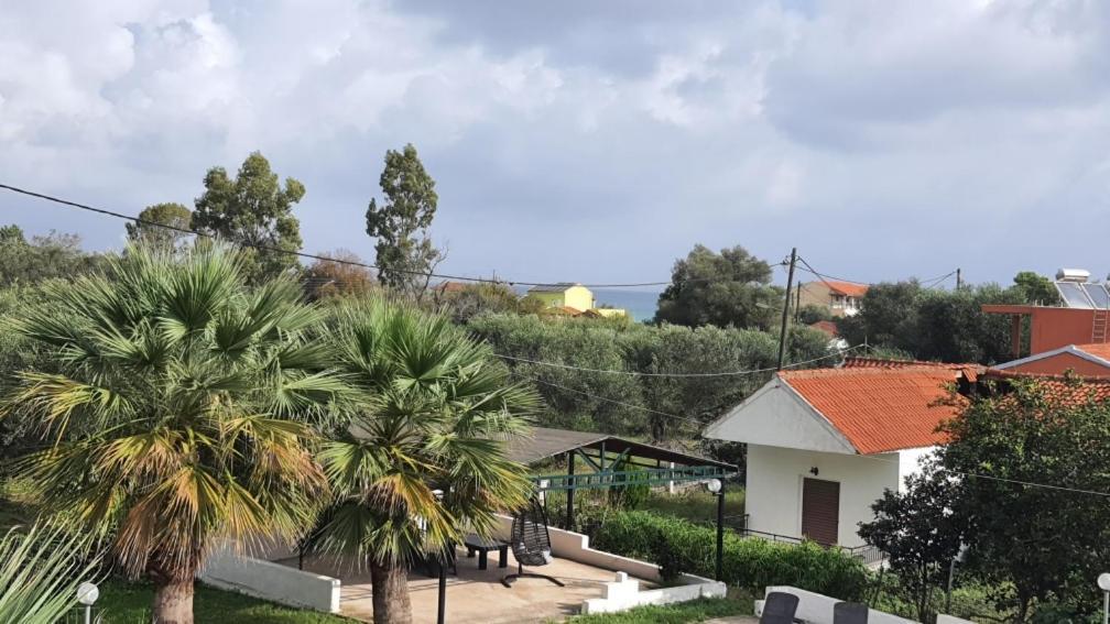 Palmyra Studios Kavos Bagian luar foto